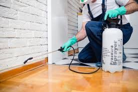 Best Pest Control for Multi-Family Homes  in Pinconning, MI